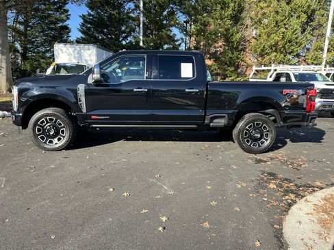 Used 2024 Ford F350 Platinum image 7