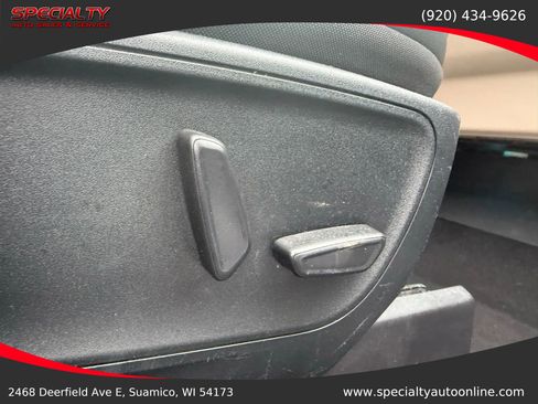 Used 2021 Ford Escape Titanium image 35