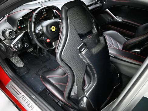 Used 2015 Ferrari F12 Berlinetta image 12