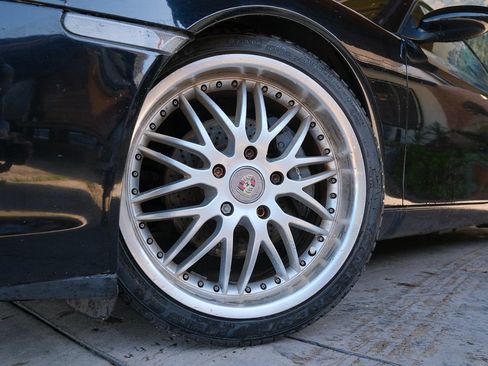 Used 2002 Porsche 911 Carrera RWD image 27