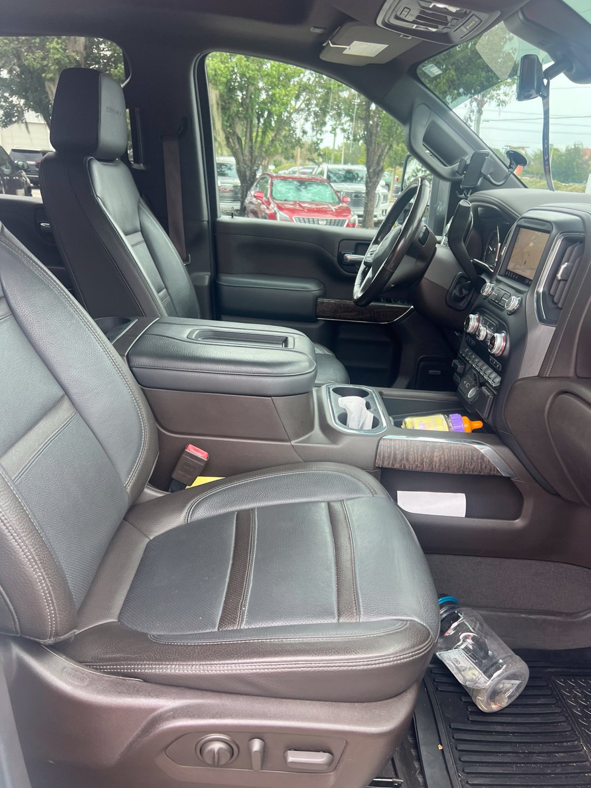 Used 2021 GMC Sierra 2500 Denali w/ Denali Ultimate Package AWD/4WD image 16