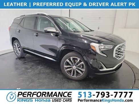 Used 2018 GMC Terrain Denali w/ Driver Alert Package II FWD image 1