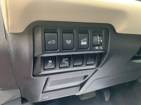 Used 2021 Subaru Ascent Limited w/ Technology Package image 15