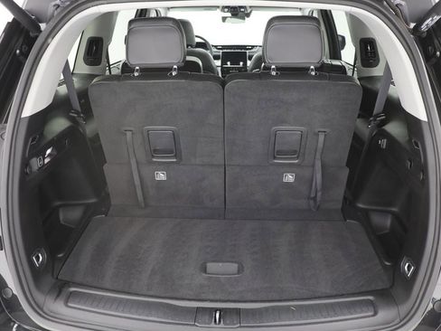 Used 2023 Jeep Grand Cherokee L Limited w/ Luxury Tech Group II image 32