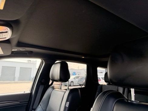 Used 2021 Jeep Grand Cherokee Limited w/ Quick Order Package 28K 80th RWD image 11