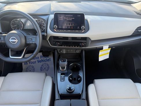 Certified 2024 Nissan Rogue SV w/ SV Premium Package image 11