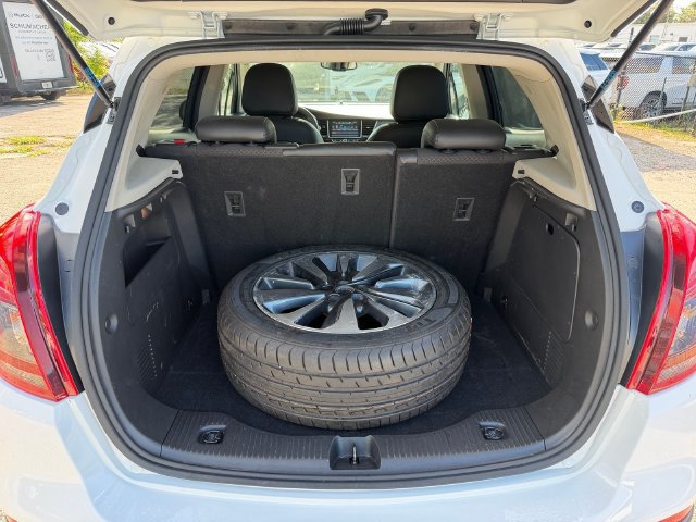 Certified 2020 Buick Encore Preferred FWD image 14