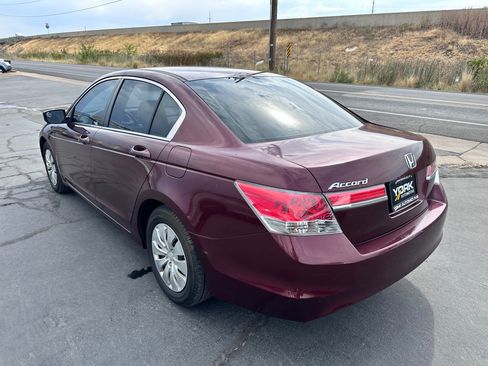 Used 2011 Honda Accord LX image 4