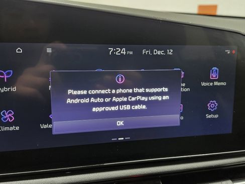 Used 2023 Kia Niro EX Touring image 8