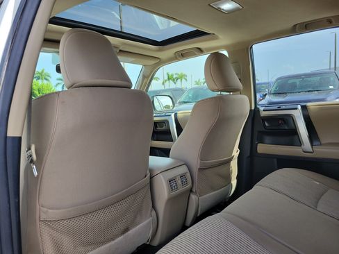 Used 2013 Toyota 4Runner SR5 w/ Convenience Pkg AWD/4WD image 14