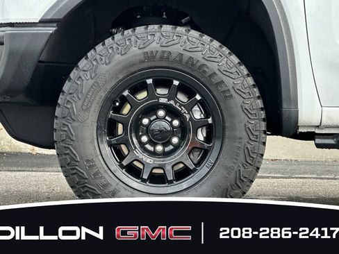Used 2024 GMC Sierra 1500 AT4X w/ AT4X AEV Edition AWD/4WD image 28