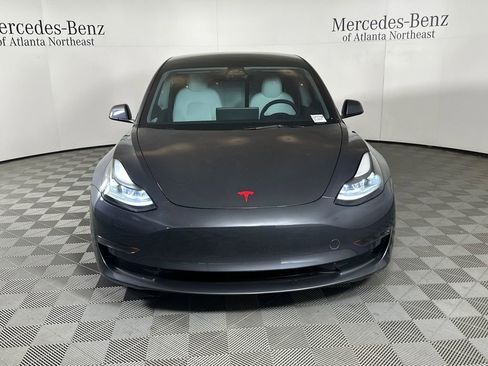 Used 2023 Tesla Model 3 Standard Range image 2