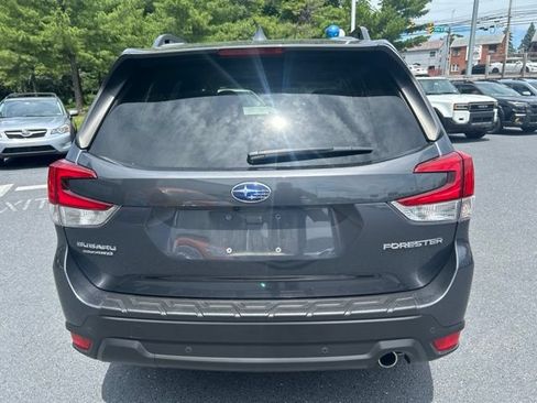 Used 2023 Subaru Forester Limited AWD/4WD image 6