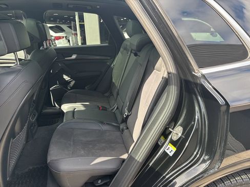 Used 2022 Audi SQ5 Premium Plus w/ Premium Plus Package image 14