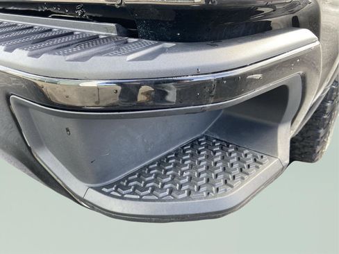 Used 2024 GMC Sierra 1500 Pro w/ Graphite Edition image 11