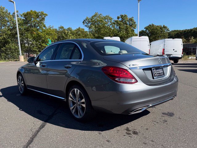Used 2017 Mercedes-Benz C 300 4MATIC Sedan image 5
