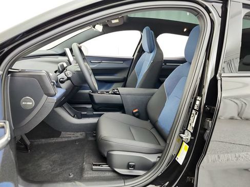 New 2026 Volvo EX30 Plus w/ Protection Package AWD/4WD image 17
