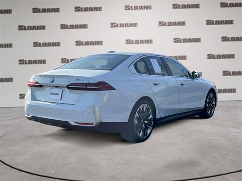 Certified 2025 BMW i5 xDrive40 w/ Premium Package image 5