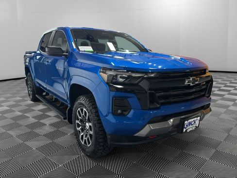Used 2024 Chevrolet Colorado Z71 w/ Z71 Convenience Package 2 AWD/4WD image 7