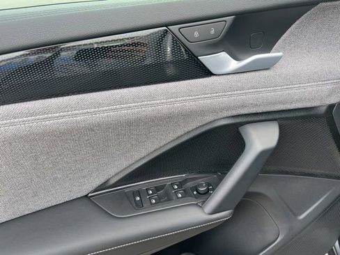 New 2026 Volkswagen Tiguan S image 7