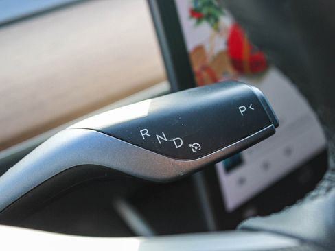 Used 2020 Tesla Model 3 Long Range image 20