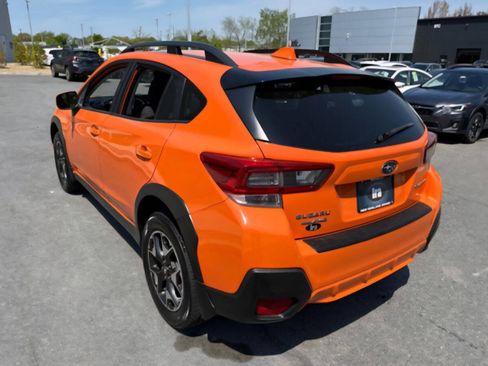 Used 2020 Subaru Crosstrek 2.0i Premium w/ Moonroof Package 2 image 24