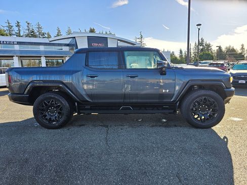 New 2025 GMC Hummer EV 2X image 8