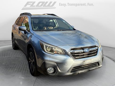 Used 2018 Subaru Outback 2.5i Limited w/ Popular Package #2 image 1