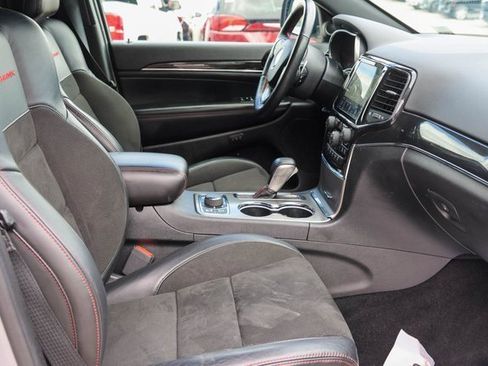 Used 2021 Jeep Grand Cherokee Trailhawk image 18