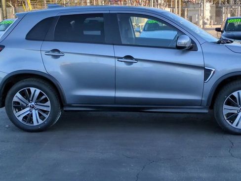 Used 2021 Mitsubishi Outlander Sport SE image 9