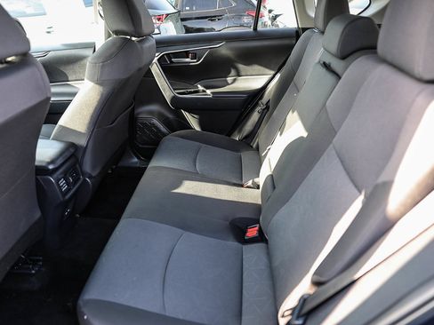 Used 2025 Toyota RAV4 XLE FWD image 7