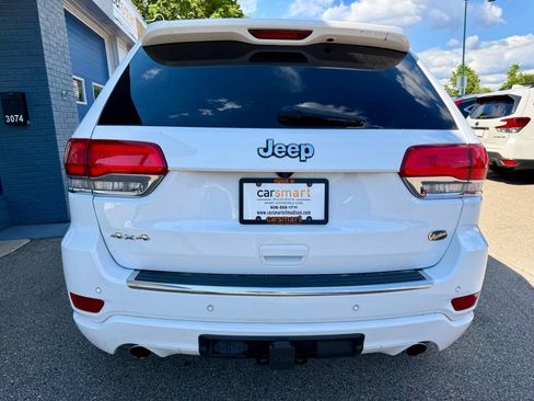 Used 2020 Jeep Grand Cherokee Overland AWD/4WD image 10