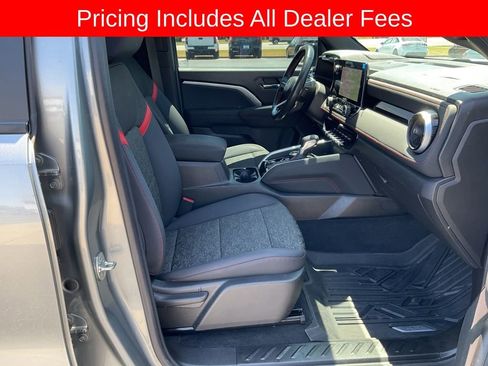 Used 2024 Chevrolet Colorado Z71 w/ Z71 Convenience Package 2 AWD/4WD image 22