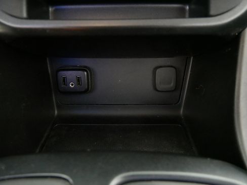 Used 2019 Chevrolet Colorado W/T w/ Custom Special Edition AWD/4WD image 29