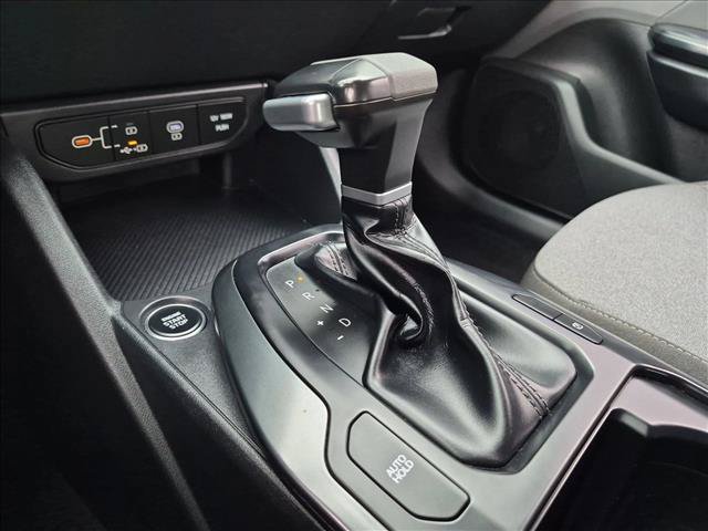 Used 2025 Kia K4 FWD image 18