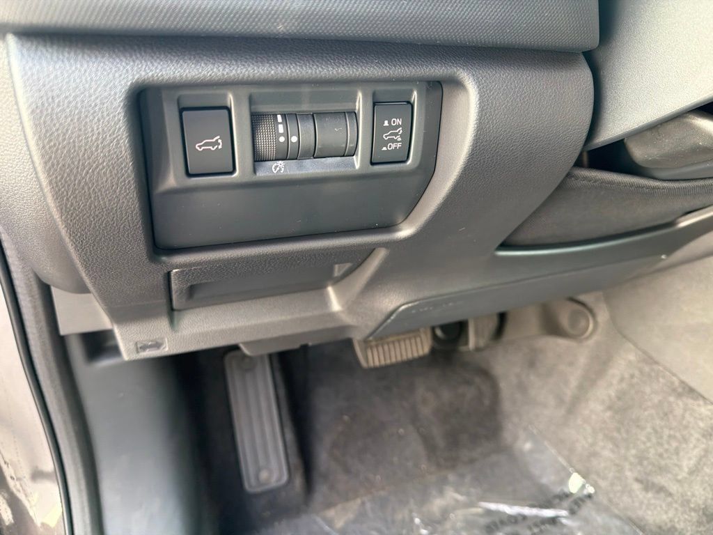 New 2026 Subaru Forester Premium AWD/4WD image 11
