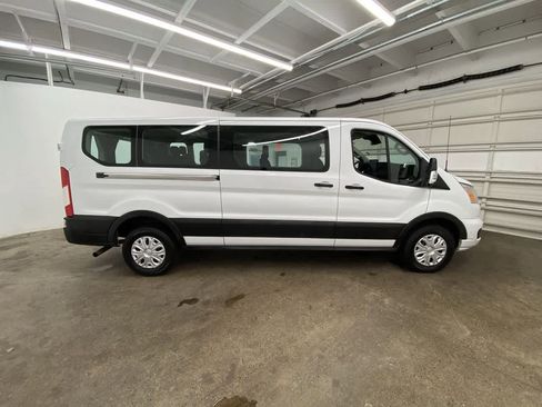 Used 2022 Ford Transit 350 XLT image 7