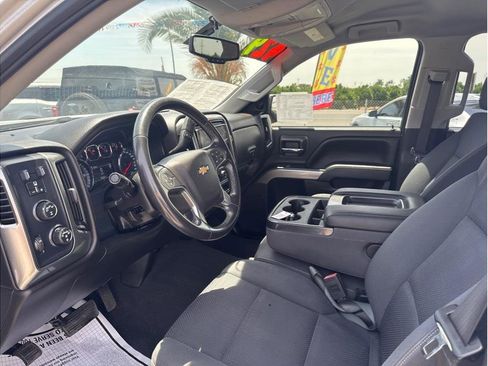 Used 2019 Chevrolet Silverado 1500 LT w/ LPO, Black Pack AWD/4WD image 9