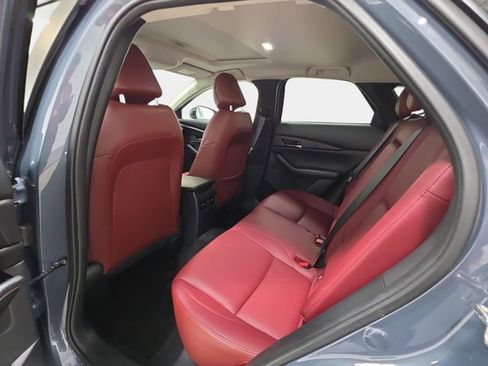 Used 2024 MAZDA CX-30 AWD 2.5 S w/ Preferred Package image 12