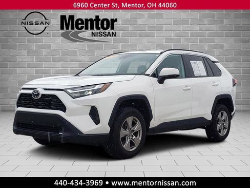 Used 2023 Toyota RAV4 XLE image 3