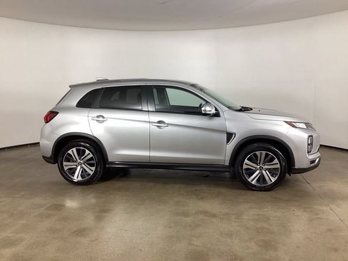 Used 2024 Mitsubishi Outlander Sport ES AWD/4WD image 4
