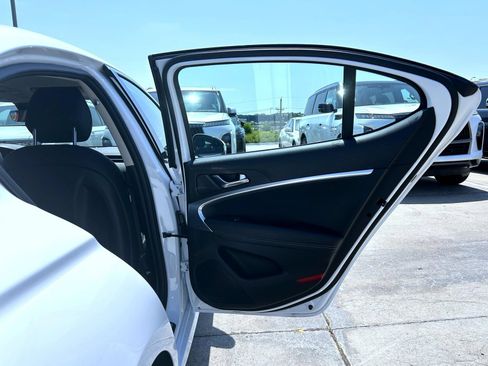 Certified 2026 Genesis G70 2.5T AWD/4WD image 17