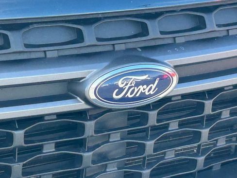 Used 2022 Ford Maverick XLT w/ XLT Luxury Package image 10