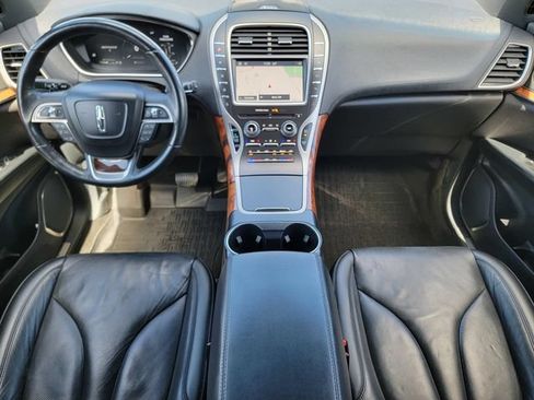 Used 2019 Lincoln Nautilus Reserve AWD/4WD image 26