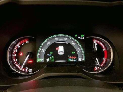 Used 2025 Toyota RAV4 XLE w/ Convenience Package AWD/4WD image 19