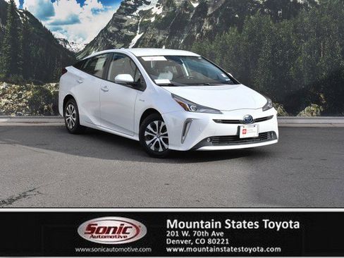 Certified 2021 Toyota Prius LE w/ Carpet Mat Package (TMS) image 1