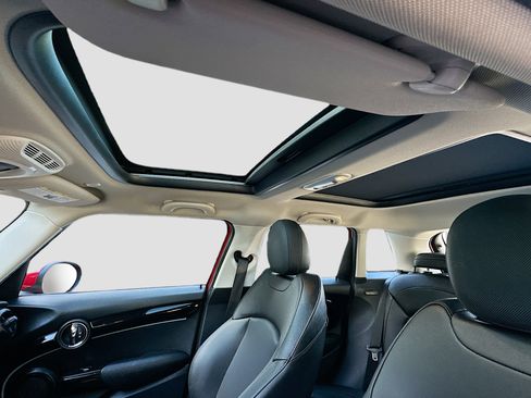 Certified 2023 MINI Cooper S image 21