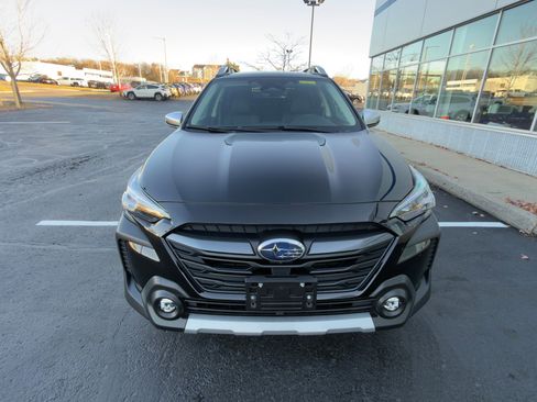 Certified 2025 Subaru Outback Touring image 8