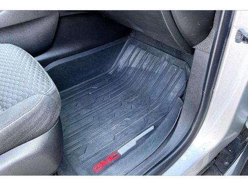 Used 2019 GMC Acadia SLE w/ Driver Alert Package I FWD image 46