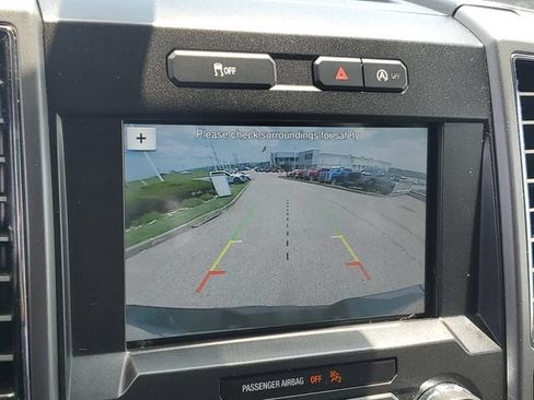 Used 2019 Ford F150 XLT w/ Equipment Group 302A Luxury AWD/4WD image 18